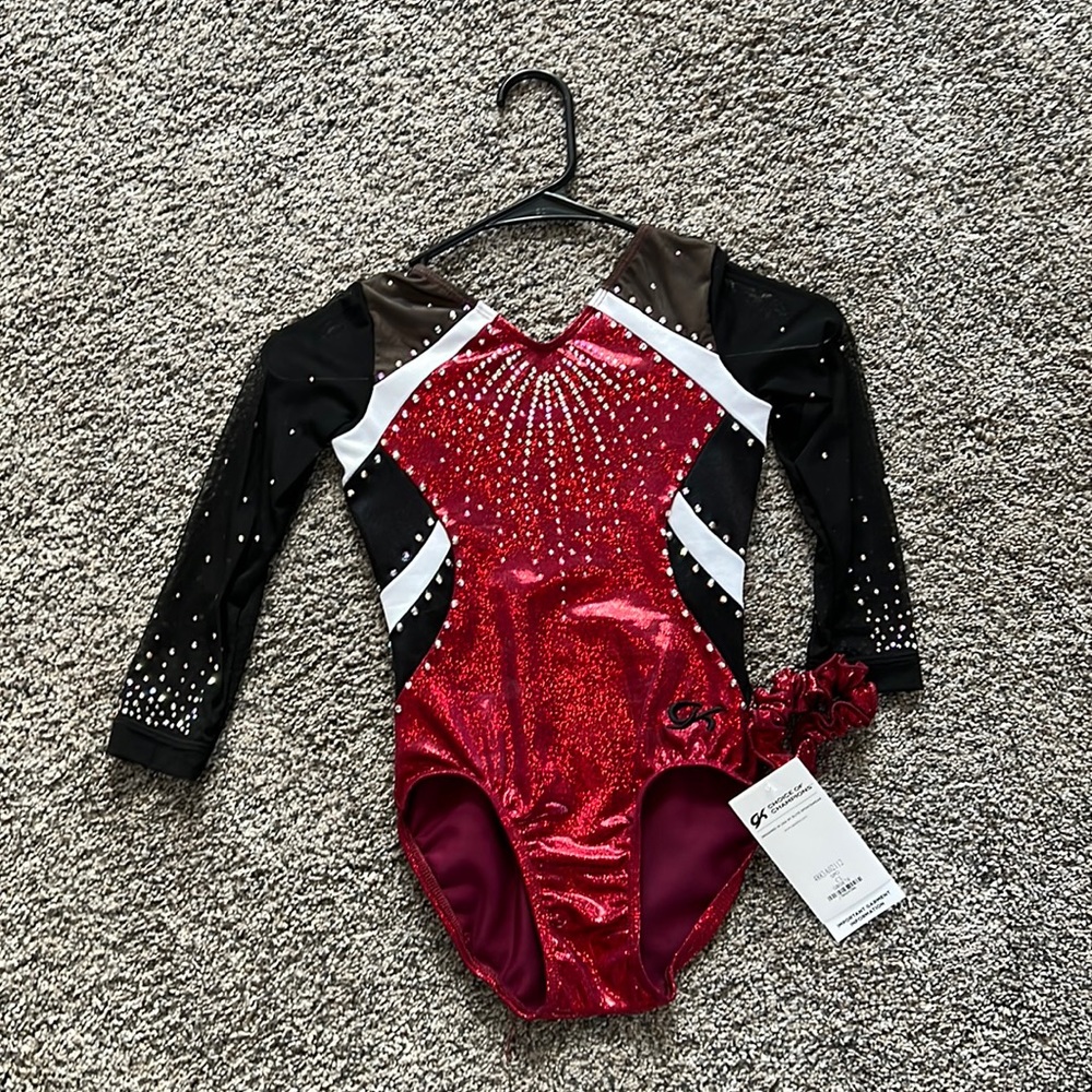 GK long sleeve CL Leo with crystals and mesh sleeves